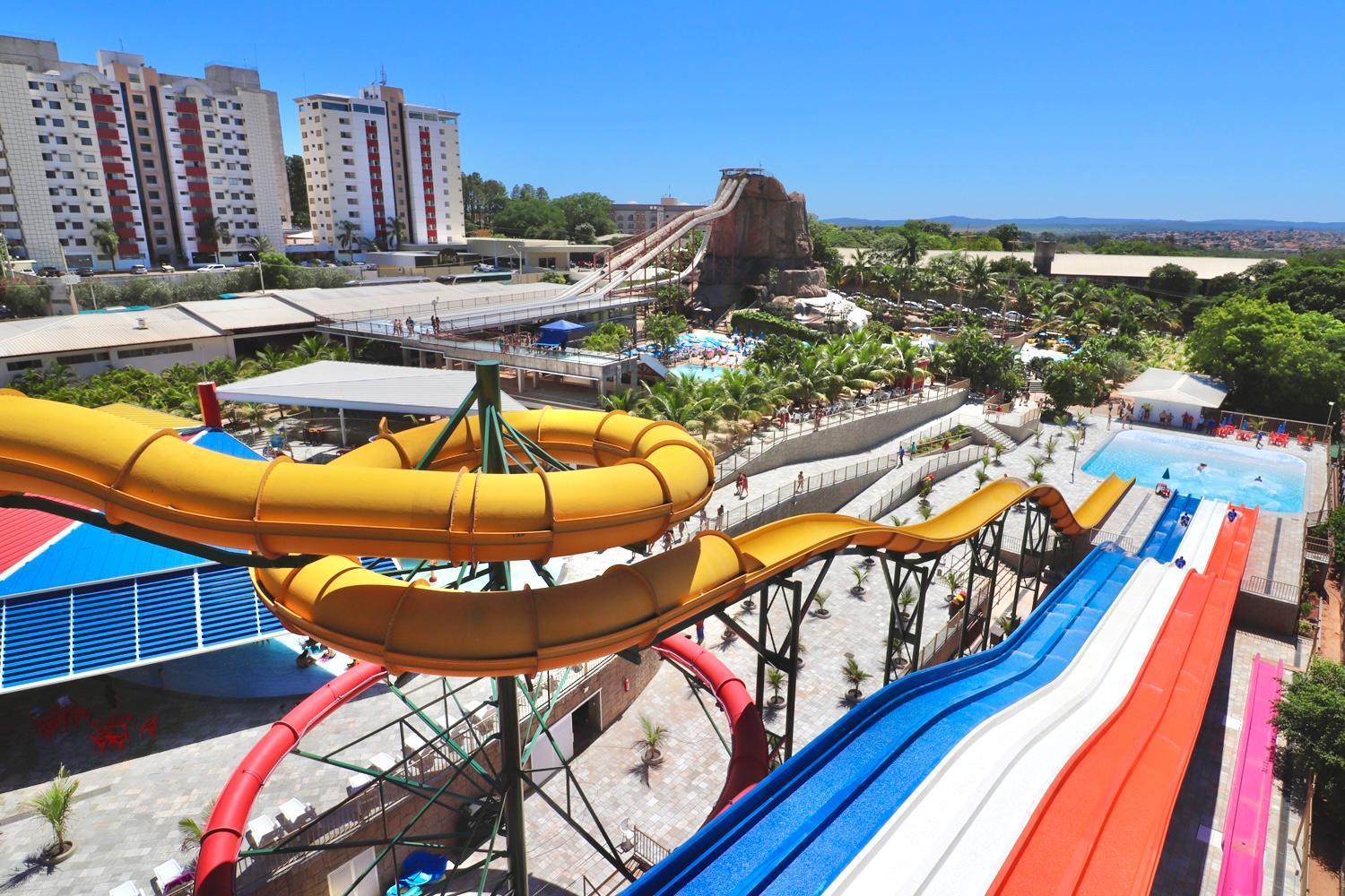 Spazzio Diroma - Com Acesso Acqua Park كلدس نوفاس المظهر الخارجي الصورة